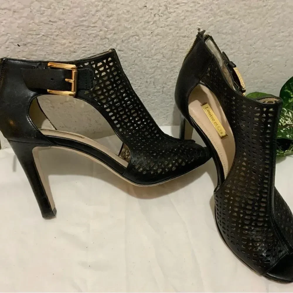 Louise et Cie Women's Black Heels Size 8 Leather Olivia Cut Out Open Toe Peep